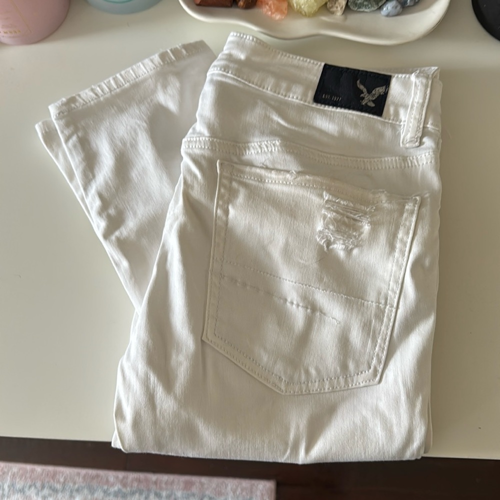 White American Eagle Jegging Crop